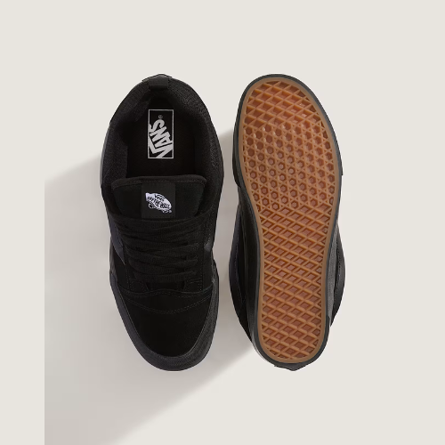 Knu-Skool 'Triple Black'